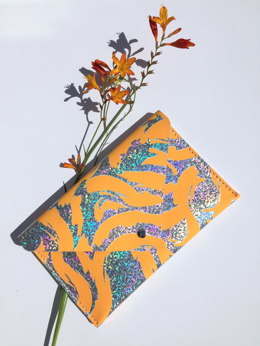 NEW WAVE ENVELOPE CLUTCH - DISCO ORANGE