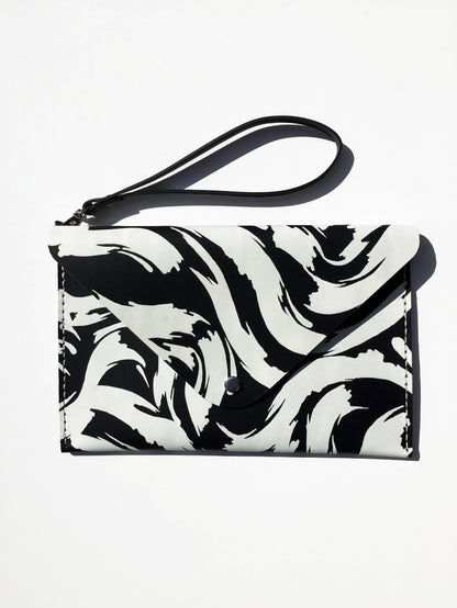 NEW WAVE ENVELOPE CLUTCH - BLACK AND WHITE