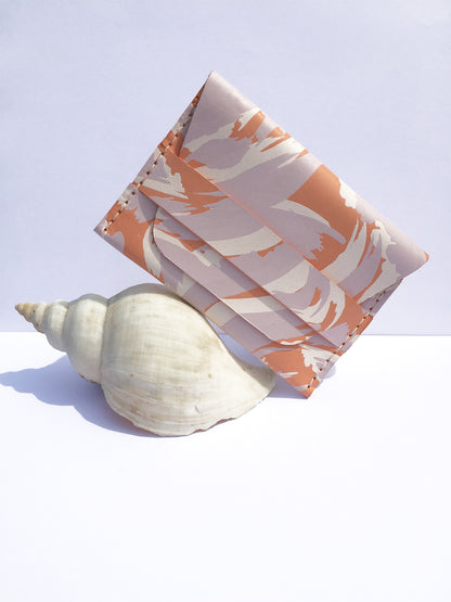 NEW WAVE CARDHOLDER - CORAL LILAC