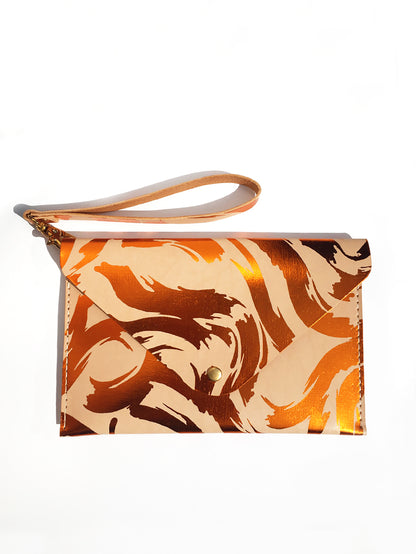NEW WAVE ENVELOPE CLUTCH - GOLDEN AMBER